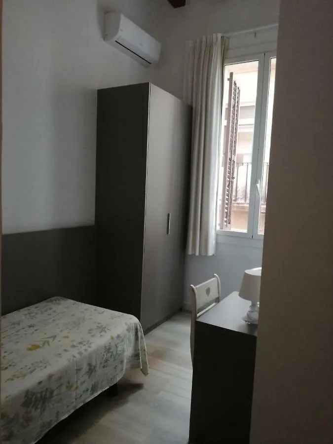 Hostal Parellades Sitges