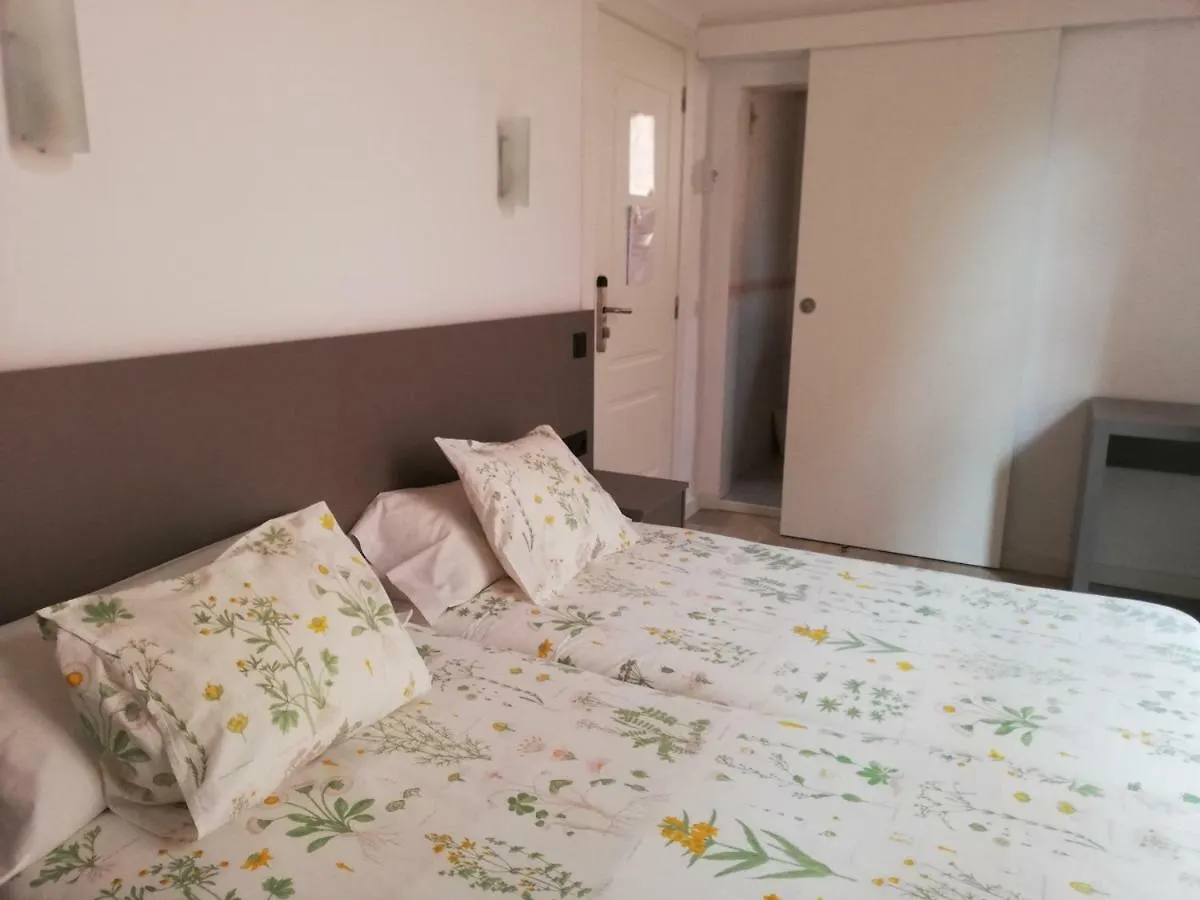 Hostal Parellades Sitges 0*,  Spain